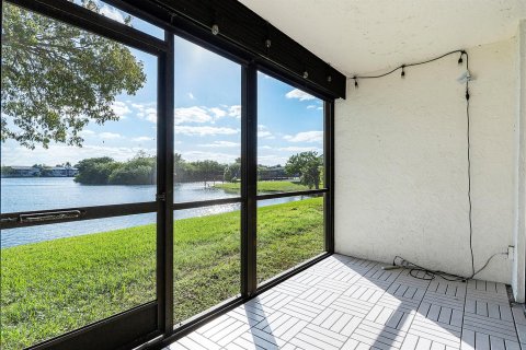 Copropriété à vendre à Oakland Park, Floride: 2 chambres, 99.87 m2 № 2078199 - photo 22