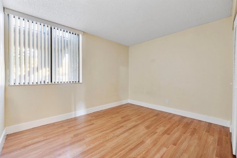 Copropriété à vendre à Oakland Park, Floride: 2 chambres, 99.87 m2 № 2078199 - photo 20