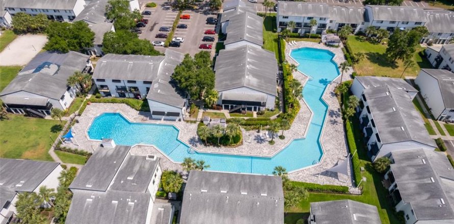 Condo in Orlando, Florida, 3 bedrooms  № 1679866