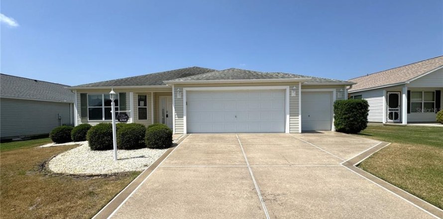 Villa ou maison à The Villages, Floride 3 chambres, 143.26 m2 № 2117709
