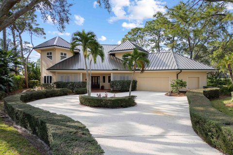 Casa en Port St. Lucie, Florida 3 dormitorios, 287.53 m2 № 2260096