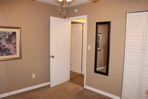 Condo in Daytona Beach, Florida, 2 bedrooms  № 1393221 - photo 12