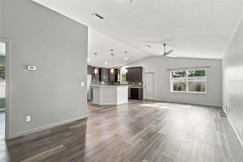 Villa ou maison à vendre à Saint Petersburg, Floride: 3 chambres, 126.16 m2 № 2399453 - photo 10