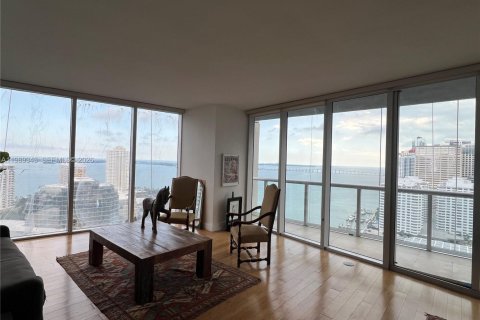 Condo in Miami, Florida, 3 bedrooms № 2243202 - photo 10