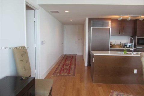 Condo in Miami, Florida, 3 bedrooms № 2243202 - photo 19
