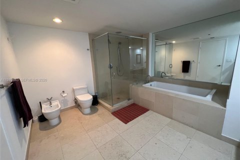 Condo in Miami, Florida, 3 bedrooms № 2243202 - photo 26