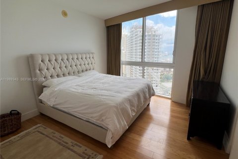 Condo in Miami, Florida, 3 bedrooms № 2243202 - photo 28