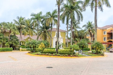 Condo in Miramar, Florida, 2 bedrooms  № 1481531 - photo 22