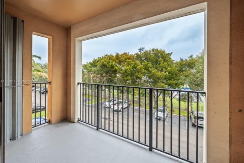 Condo in Miramar, Florida, 2 bedrooms  № 1481531 - photo 11