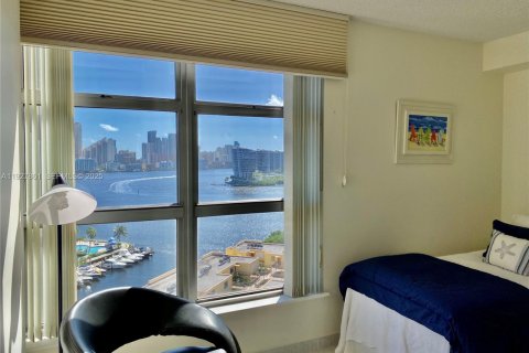 Купить кондоминиум в Авентура, Флорида 2 спальни, 126.44м2, № 1986787 - фото 17