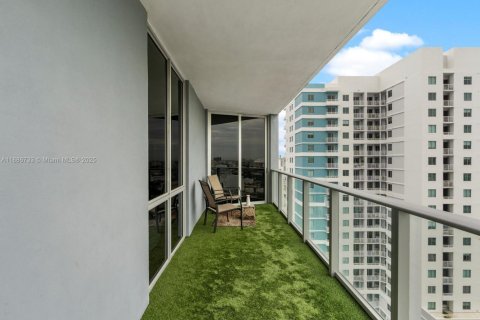 Copropriété à louer à Miami, Floride: 2 chambres, 95.04 m2 № 1938853 - photo 30