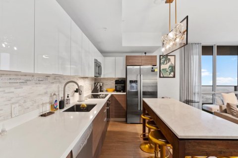 Copropriété à louer à Miami, Floride: 2 chambres, 95.04 m2 № 1938853 - photo 6