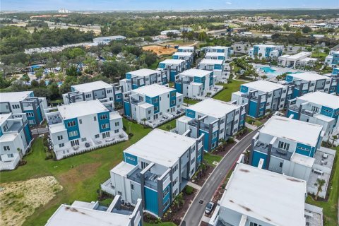 Condo in Kissimmee, Florida, 5 bedrooms № 2230538 - photo 6