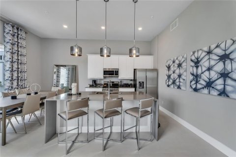 Condo in Kissimmee, Florida, 5 bedrooms № 2230538 - photo 19