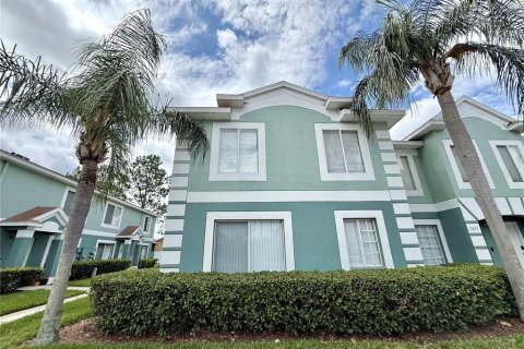 Townhouse in Brandon, Florida 3 bedrooms, 126.72 sq.m. № 2092188 - photo 3