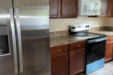 Adosado en alquiler en Orlando, Florida, 3 dormitorios, 148.92 m2 № 1792013 - foto 5