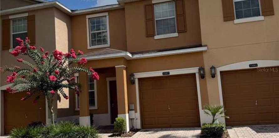 Adosado en Orlando, Florida 3 dormitorios, 148.92 m2 № 1792013