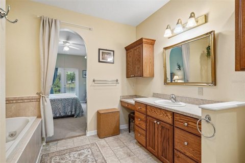 Villa ou maison à vendre à Umatilla, Floride: 2 chambres, 142.88 m2 № 2338858 - photo 25