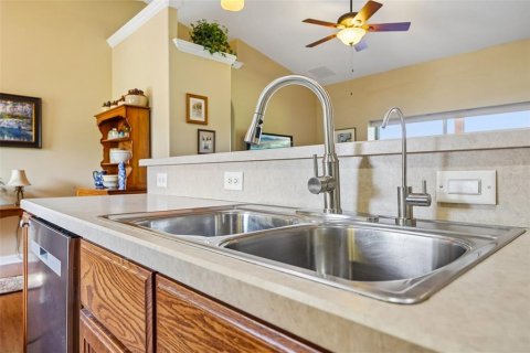 Villa ou maison à vendre à Umatilla, Floride: 2 chambres, 142.88 m2 № 2338858 - photo 15