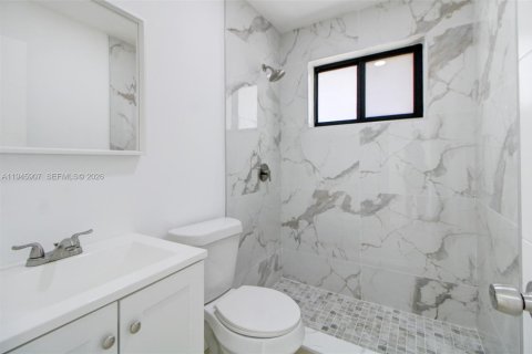 Купить виллу или дом в Форт-Лодердейл, Флорида 4 спальни, 118.91м2, № 2002539 - фото 17