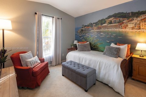 Купить виллу или дом в Корал-Спрингс, Флорида 3 спальни, № 2030469 - фото 18