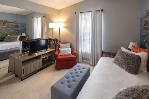 Купить виллу или дом в Корал-Спрингс, Флорида 3 спальни, № 2030469 - фото 19