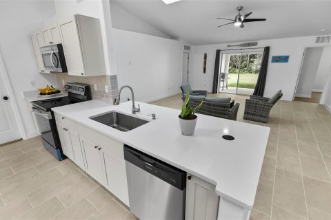 Villa ou maison à vendre à Palm Coast, Floride: 4 chambres, 174.01 m2 № 1845415 - photo 24