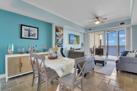 Condo in Fort Myers, Florida, 3 bedrooms  № 1855900 - photo 6