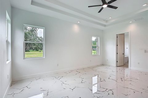 Casa en venta en Plant City, Florida, 4 dormitorios, 242.2 m2 № 2223805 - foto 18