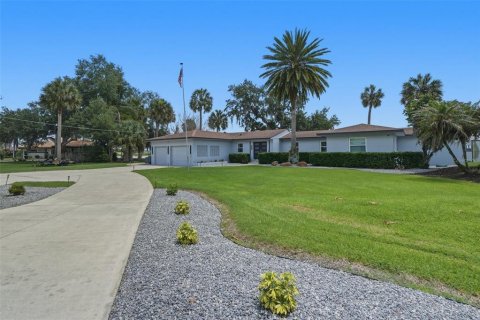 House in Sanford, Florida 3 bedrooms, 209.68 sq.m. № 2101343 - photo 8