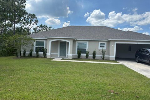 House in Palm Coast, Florida 4 bedrooms, 189.89 sq.m. № 2339000 - photo 1