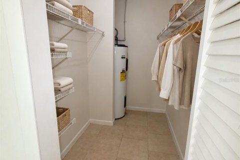 Appartement à louer à Orlando, Floride: 2 chambres, 86.77 m2 № 2404731 - photo 12