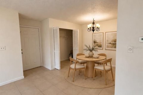 Appartement à louer à Orlando, Floride: 2 chambres, 86.77 m2 № 2404731 - photo 5