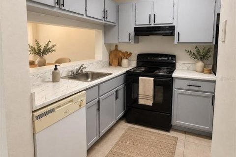 Appartement à louer à Orlando, Floride: 2 chambres, 86.77 m2 № 2404731 - photo 8