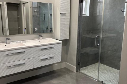 Снять в аренду виллу или дом в Майами, Флорида 4 спальни, 216.18м2, № 2006035 - фото 14