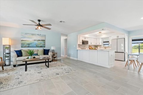 Casa en venta en Rotonda, Florida, 3 dormitorios, 124.21 m2 № 1899812 - foto 10