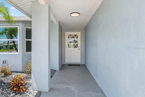 Casa en venta en Rotonda, Florida, 3 dormitorios, 124.21 m2 № 1899812 - foto 3