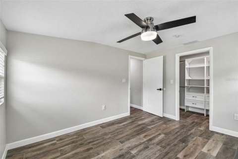 Villa ou maison à vendre à New Smyrna Beach, Floride: 4 chambres, 120.77 m2 № 2284948 - photo 20