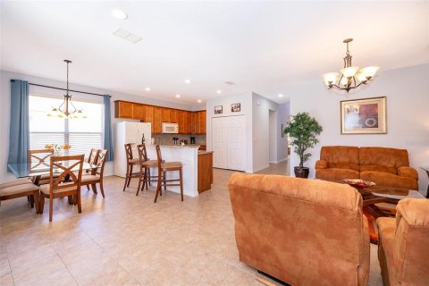 Villa ou maison à vendre à Davenport, Floride: 5 chambres, 248.14 m2 № 2134540 - photo 13