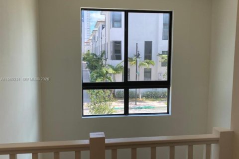 Condominio en venta en Doral, Florida, 2 dormitorios, 121.89 m2 № 2030160 - foto 5