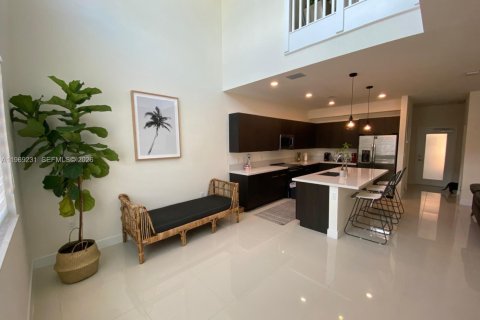 Condominio en venta en Doral, Florida, 2 dormitorios, 121.89 m2 № 2030160 - foto 29