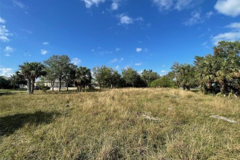 Terreno en venta en Port Charlotte, Florida № 1447663 - foto 3