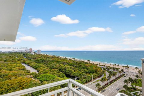 Снять в аренду кондоминиум в Форт-Лодердейл, Флорида 2 спальни, 111.67м2, № 2051257 - фото 4