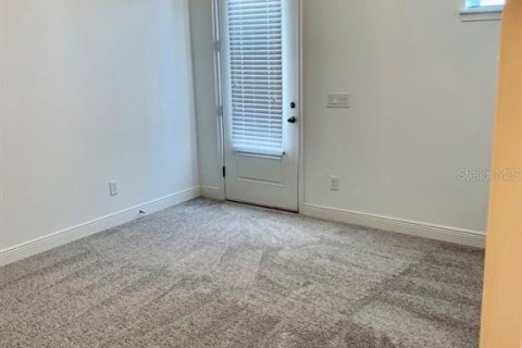 Adosado en alquiler en Orlando, Florida, 4 dormitorios, 199 m2 № 1826624 - foto 18