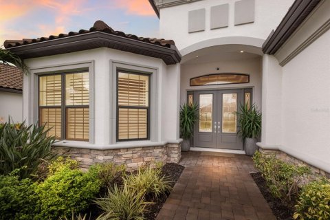 Villa ou maison à vendre à Lakewood Ranch, Floride: 3 chambres, 285.4 m2 № 1908040 - photo 7