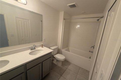 Touwnhouse à louer à Lakeland, Floride: 3 chambres, 153.47 m2 № 2119399 - photo 9