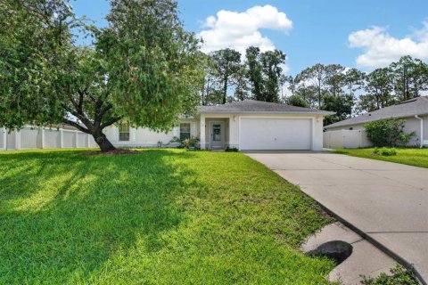 Villa ou maison à Palm Coast, Floride 3 chambres, 133.59 m2 № 2147765