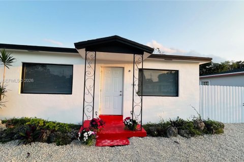 Дом в Майами, Флорида 2 спальни, 74.14м2 № 2027043