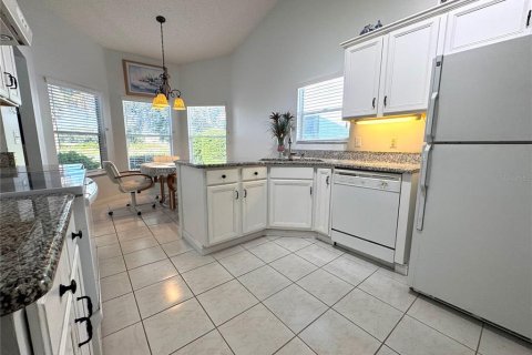 Villa ou maison à vendre à Leesburg, Floride: 2 chambres, 189.06 m2 № 2259218 - photo 30