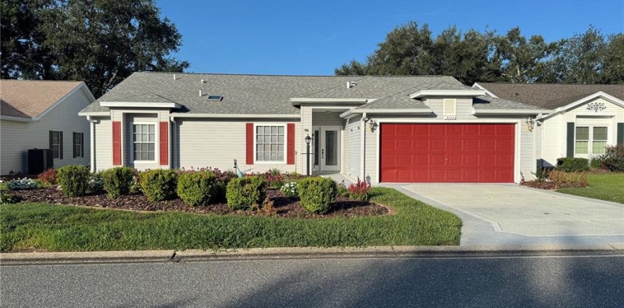Villa ou maison à Leesburg, Floride 2 chambres, 189.06 m2 № 2259218